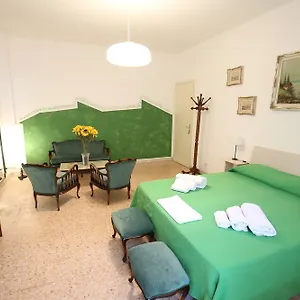3* Affittacamere Next Stop Casilino