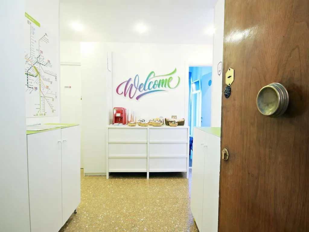 Luna D\'Est location